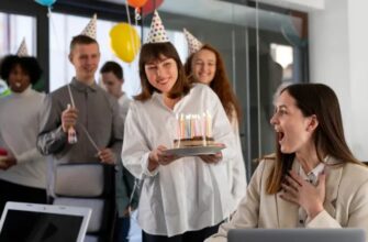 привітання з днем народження жінці колезі