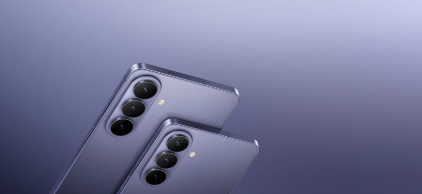 Зблизька видно задню частину Galaxy S26 і S26+, на якій виділяються об'єктиви камери. Galaxy AI.